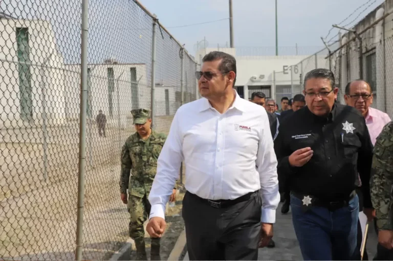 Alejandro Armenta visita el CERESO para garantizar derechos de internos