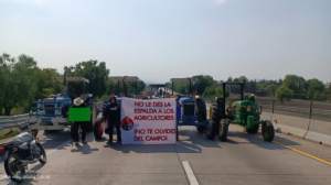 Bloqueo en la Puebla-Orizaba: exigen al SAT devolver 220 mdp